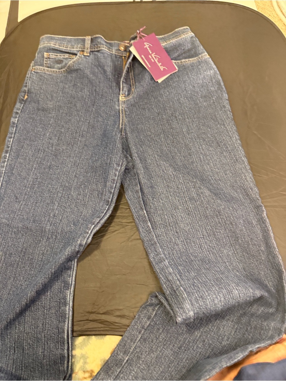 Gloria Vanderbilt women’s Straight-Leg Jeans sz 8